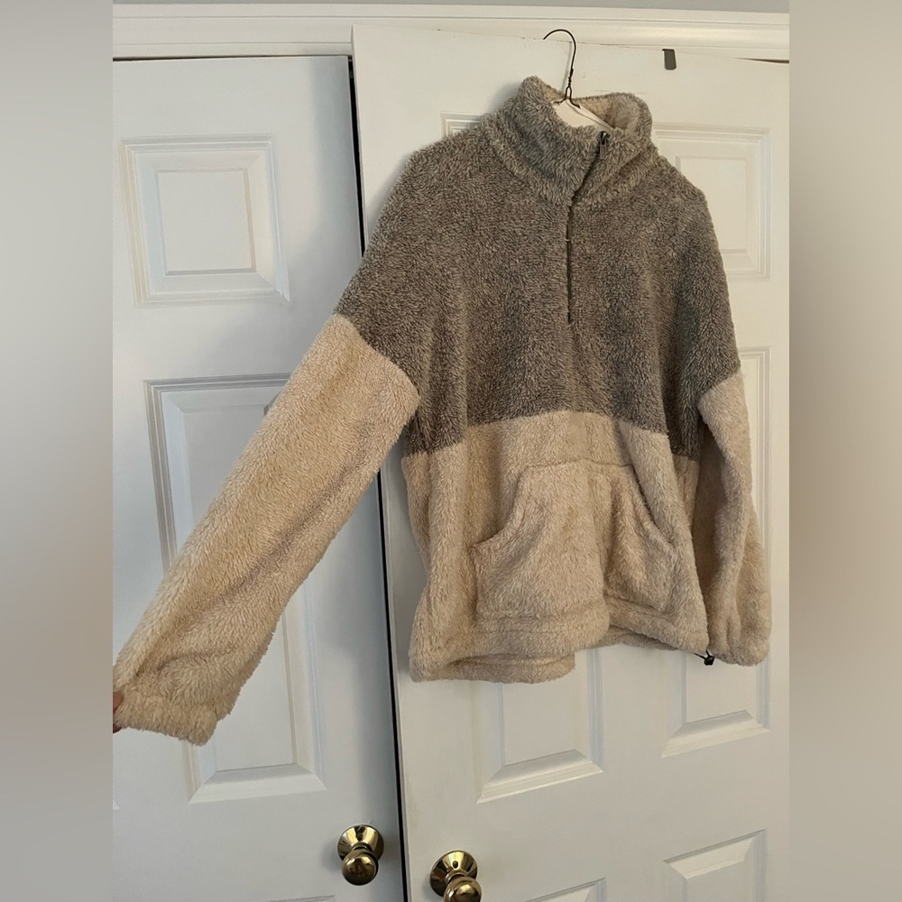 Doe & Rae Fuzzy Zip-Up Pullover - Picture 5 of 8
